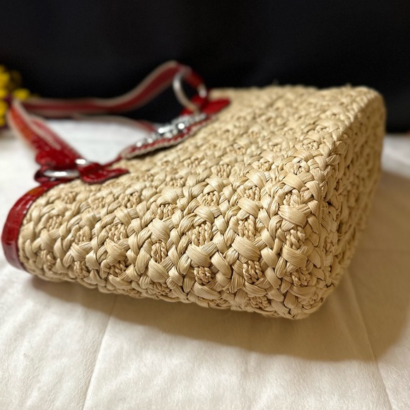 Rare Brighton Straw & Red Leather Trim Shoulder Bag w/Butterfly Magnetic Closure - Picture 5 of 16